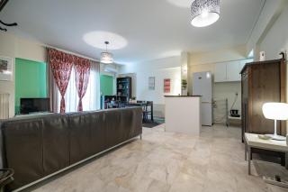 Chic 2-Bdrm Oasis in Pangrati by ΜΡS - Atene - 8