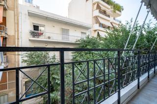 Chic 2-Bdrm Oasis in Pangrati by ΜΡS - Atene - 3