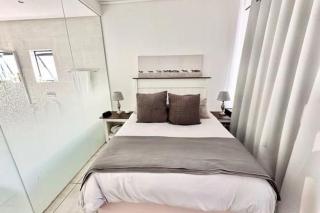 Starlight Retreat - Vosburg - 1