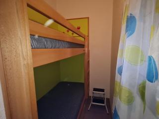 Charmant studio à Sainte-Maxime avec piscine, balcon et parking, proche commerces et plages. - FR-1-780-80 - 5