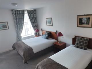 The Royal Marine Guest Accommodation - Kilkee - 9