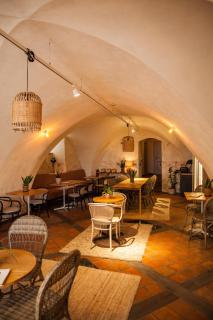 Old Royal Post Boutique Hotel & Premium Suites - Prague - 9