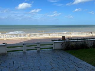 Studio Central à Cabourg avec Balcon, Wifi Gratuit & Parking - FR-1-487-372 - Cabourg - 1