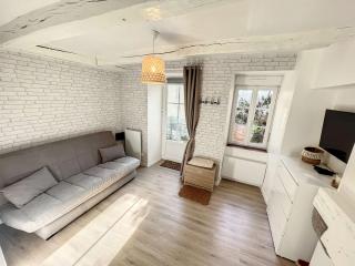 Charmant studio refait à neuf avec terrasse - animaux admis, Wi-Fi gratuit - FR-1-361-562 - Granville - 2