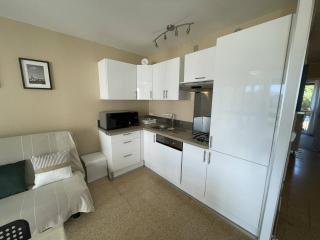 Charmant T2 rénové, 4 couchages, proche plage et port, balcon, parking sécurisé, St-Cyprien - FR-1-106-55 - 3