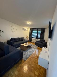 Skayflat Dobrinja by S&A - Sarajevo - 9