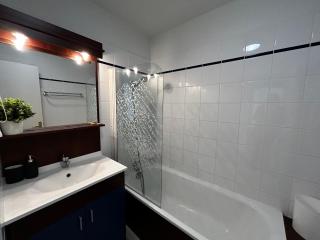 T2 avec Piscine Commune et WIFI à 200m des Thermes - FR-1-541-151 - 3