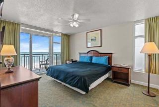 Spacious 2 bedroom Direct Ocean Front Condo, Corner Unit, Balconies HSS 5th FL - Myrtle Beach - 0