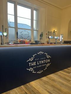 Lynton House Hotel - 9