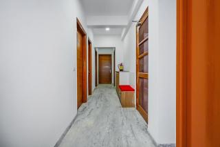 Hotel O Diamond inn - Gurgaon - 9
