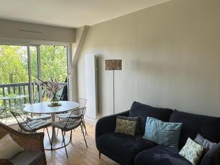 Appartement Duplex 2 Pièces Centre-Ville avec Balcon et Internet Inclus - FR-1-487-383 - Cabourg - 4