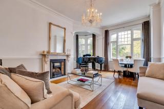 NEW - 2 Bed Flat - West Kensington Station - Private Garden - Londra - 3