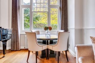 NEW - 2 Bed Flat - West Kensington Station - Private Garden - Londra - 1