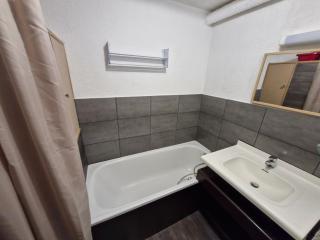 Studio cabine au cœur de la station, WiFi gratuit - FR-1-814-132 - 3