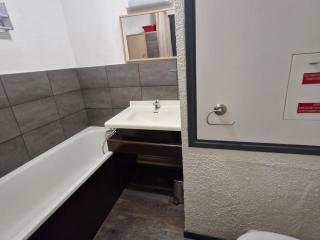 Studio cabine au cœur de la station, WiFi gratuit - FR-1-814-132 - 1