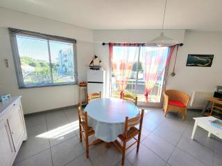 Studio Lumineux Proche Plage et Commerces aux Sables-d'Olonne Animaux Admis - FR-1-92-953 - 0