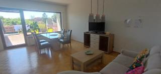 Gemütliche Ferienwohnung mit großer Dachterasse in gehobener Wohngegend - Halver - 7