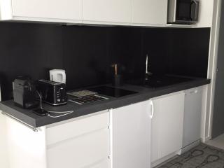 Appartement rénové 1er étage avec parking, à deux pas de la plage du Pouliguen - FR-1-842-8 - Le Pouliguen - 2