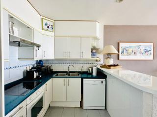 ALMADRABAPLATJA , GRAN JARDÍN EN RESIDENCIA PRIVADA Y TRANQUILA, ACCESO DIRECTO A LA PLAYA ALMADRABA. - ES-258-151 - 2