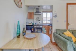 Sunnyside - Family Seaside Home, Crabpot Cottages, Sheringham - Sheringham - 9