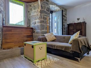 Séjour rustique proche des Estables et du Puy-en-Velay - FR-1-582-533 - 9