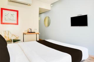 Super Townhouse MG Road Pune - Pune - 1