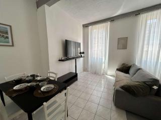 Appartement 2 pièces au centre de Fréjus, idéal pour 4 personnes - FR-1-226A-210 - 1