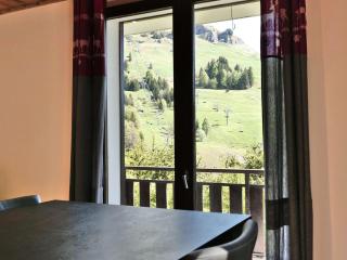 Bel appartement 3 pièces rénové, 58 m², 5 pers, balcon, parking - FR-1-458-229 - Le Grand-Bornand - 2