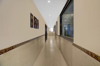 Super Townhouse Chakan MIDC Pune Formerly Renuka Executive - Chakan - 5