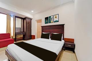 Super Hotel O Padma Junction MG Road - Kochi - 9