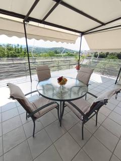 Veranda with endless view - Fournés - 5