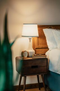The Perch Hotel - - 7