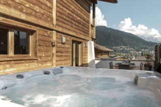 Chalet Saint-Pierre jacuzzi vue montagne neuf - Saint-Gervais-les-Bains - 1