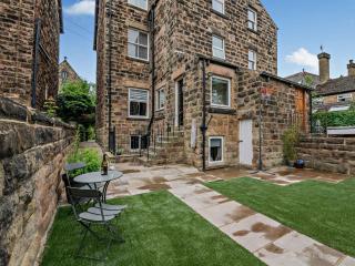 1 Bed in Harrogate HH055 - Harrogate - 2