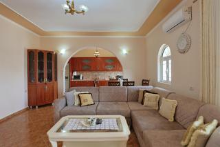 Villa mato - Saranda - 4