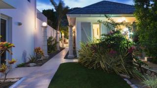 Villa Located in a Secluded Residential Area - Gustavia - 8