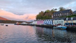 Pink House Skye - 6