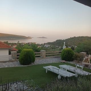 Agnantema seaview Villas - 4