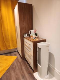 Home Away from Home - Luton - 7