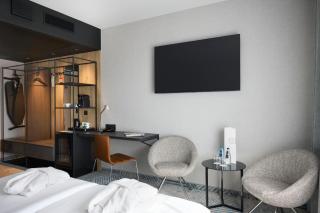 Q Hotel Plus Wrocław - Wrocław - 5
