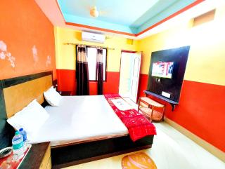 Hotel SM Palace Near Marine Drive Road Fully Air Spacious and Fully Air Conditioned Rooms - Puri - 8