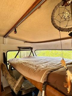 Pauls caravan for 4 - See the horses from your bed - 6