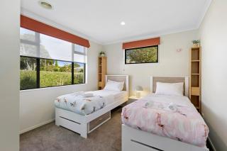 Central Lower Hutt Gem - Steps to Queensgate & Station - Lower Hutt - 4