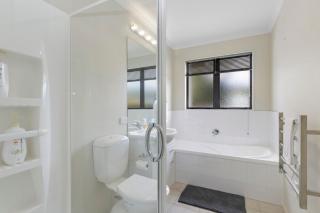 Central Lower Hutt Gem - Steps to Queensgate & Station - Lower Hutt - 2