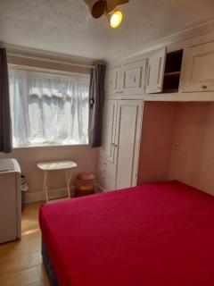 Stranges Way - Luton - 2