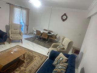 قريه مارسيليا بيتش فور - 8