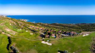Luxury Villa with Pool- 4 Bedrooms in BlackSeaRama by Flat Mаnаger - Varna - 5