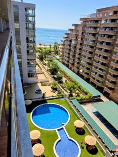 Elegante Apartamento con Terraza, Piscina, Garaje, Playa - 1