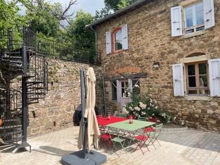 Maison en pierre avec vue imprenable dans le parc naturel du Pilat - Pélussin - 0