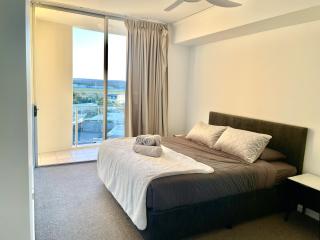 Rooftop Apartment - Heated Pool & Beach access - Marcoola - 9